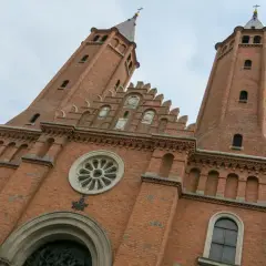 Płock co zwiedzić: najlepsze atrakcje i miejsca, których nie możesz przegapić